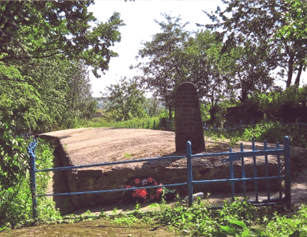 Pogrebische's Black Ravine mass grave.